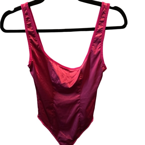 BUNDLE BOX - various women’s XS tops - Picture 13 of 14